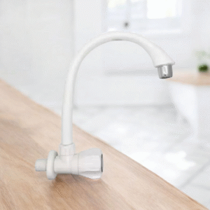 7632 Canilla Pico Alto de Pared Plástico