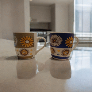 4070 Taza de ceramica varios diseños 7.5 x 8 cm alto