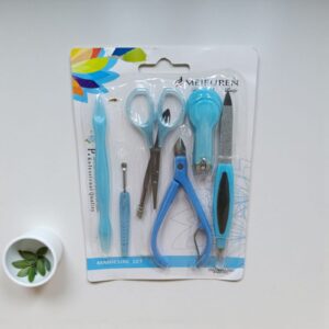 4092 Set de manicura 7 pzas