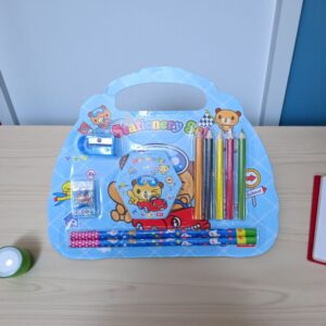 3923 Set escolar 9 pzas