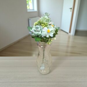 4234 Ramos rosas abiertas y Margaritas x5