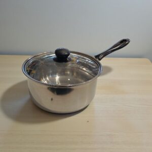 1794 Olla de Acero Inox. con mango y tapa de vidrio 20cm