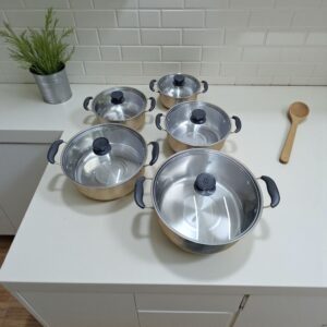 3490 Juego de 5 ollas en Acero Inox. con tapa de vidrio 16-18-20-22 y 24cm